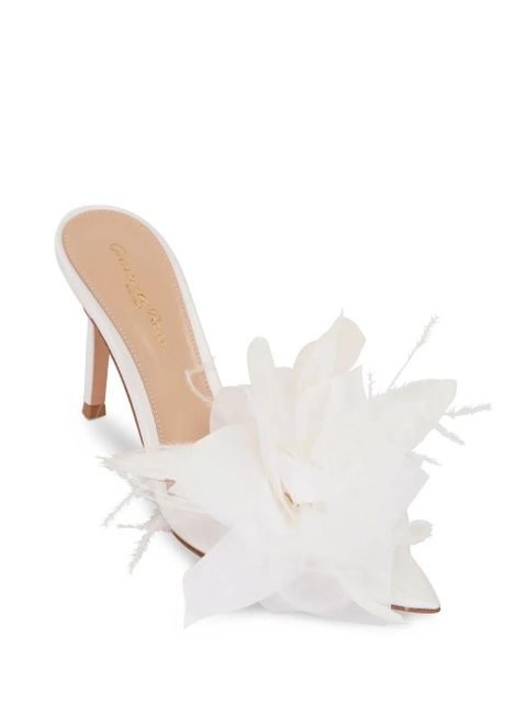 Gianvito Rossi Ynez 85mm floral-appliqué sandals - White - zdjęcie produktu nr 2