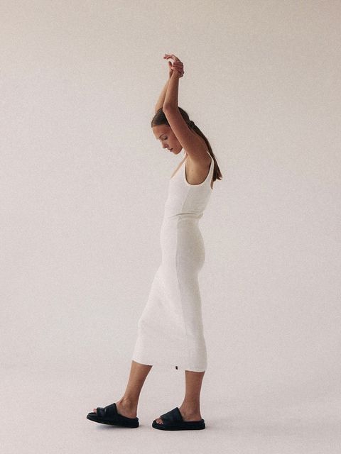 MUUV. sukienka sukienka FENDU