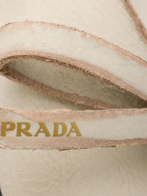 Prada logo-print bow-motif ballet flats - Neutrals
