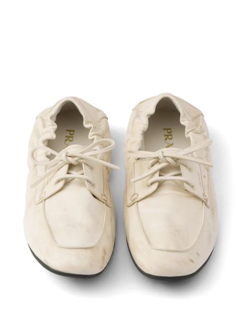 Prada Shuffle antiqued leather boat shoes - Neutrals