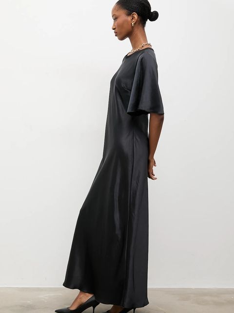 Answear.LAB sukienka kolor czarny maxi rozkloszowana