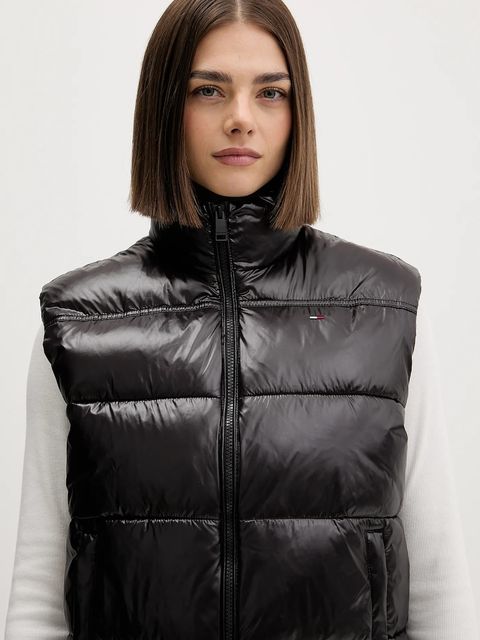 Tommy Jeans bezrękawnik kolor czarny zimowy DW0DW22037