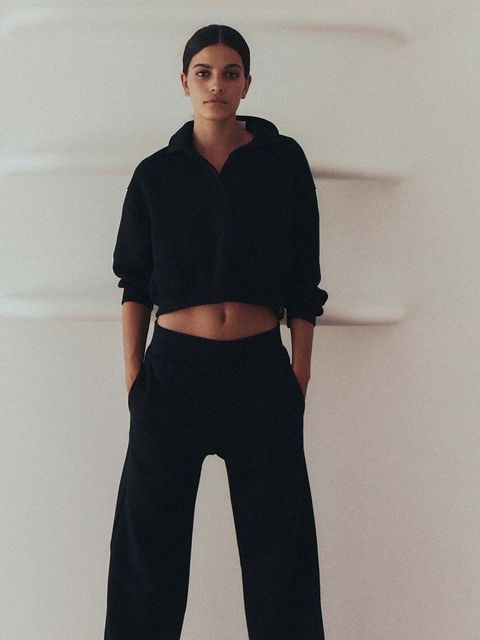 MUUV. bluza bawełniana FIN COTTON kolor czarny gładka