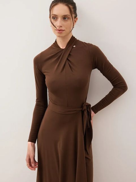 Bizuu sukienka ROTTA kolor brązowy midi rozkloszowana ROTTA BRĄZOWY - zdjęcie produktu nr 2