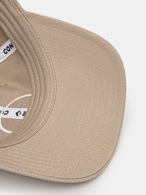 Converse czapka z daszkiem bawełniana kolor beżowy z aplikacją 10027421-A19