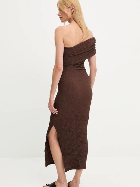 Answear.LAB sukienka kolor brązowy maxi dopasowana