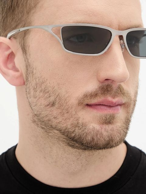 Diesel okulary przeciwsłoneczne kolor srebrny 0DL1015