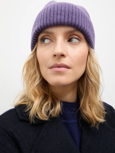Answear.LAB czapka wełniana kolor fioletowy - zdjęcie produktu nr 1