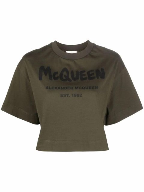 Alexander McQueen grafitti-logo cropped T-shirt - Green - zdjęcie produktu nr 1