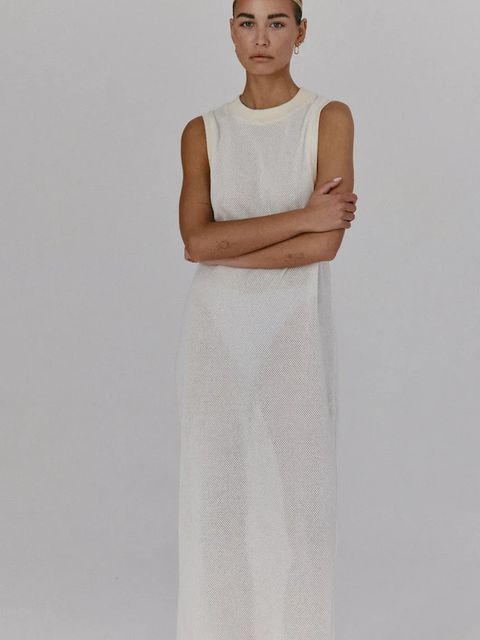 MUUV. sukienka LLARD kolor beżowy maxi prosta