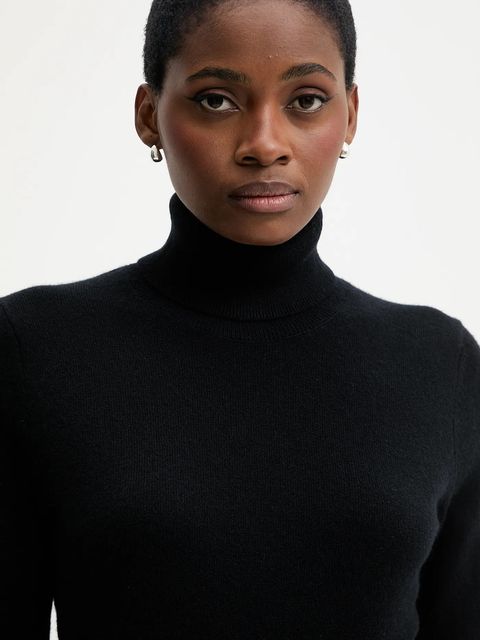 United Colors of Benetton sweter kaszmirowy kolor czarny lekki z golfem 1033D202D