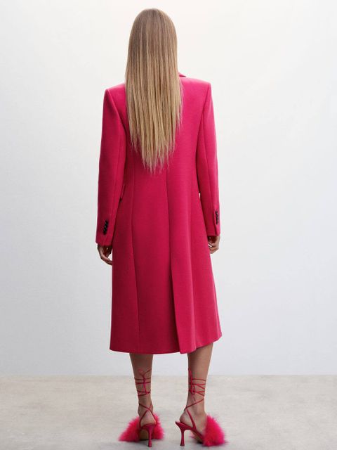 Płaszcz wełniany z asymetrycznym zapięciem