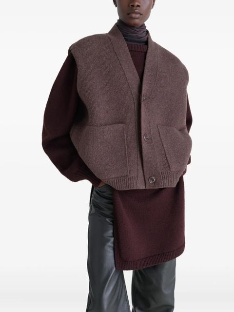 LEMAIRE Maxi patch-pocket sleeveless cardigan - Red - zdjęcie produktu nr 2