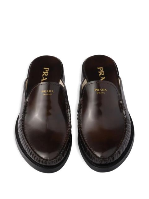 Prada logo-plaque leather mules - Brown