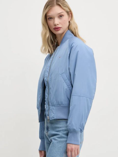 Tommy Jeans kurtka bomber damski kolor niebieski przejściowa oversize DW0DW19316