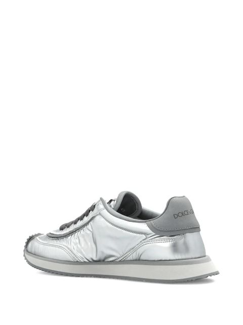 Dolce & Gabbana logo-patch metallic sneakers - Grey
