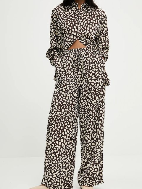 Answear.LAB spodnie damskie kolor brązowy szerokie high waist - zdjęcie produktu nr 1