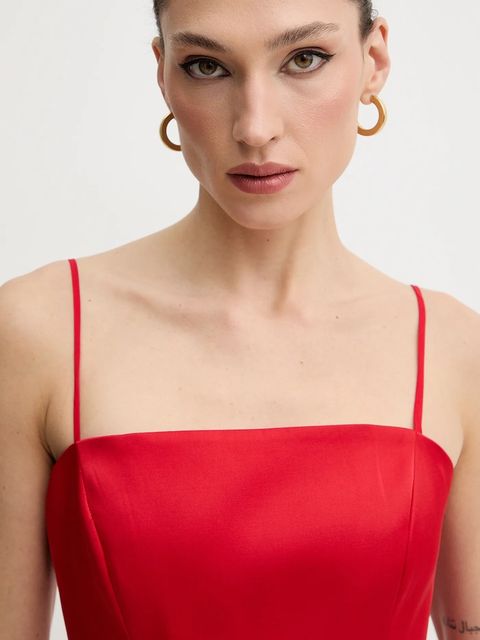 Bardot sukienka kolor czerwony midi prosta 60179DB