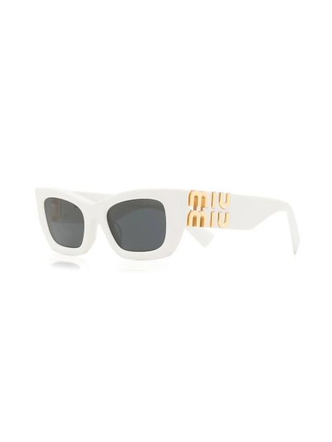 Miu Miu Eyewear logo-plaque rectangular sunglasses - White - zdjęcie produktu nr 2