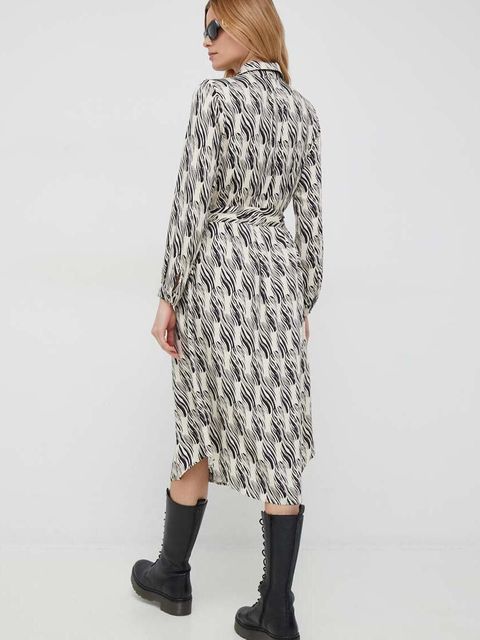 Sisley sukienka kolor beżowy midi prosta