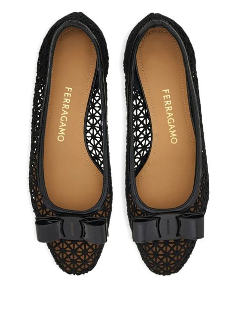 Ferragamo 30mm Vara bow-detail pumps - Black
