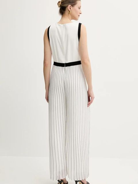 Morgan kombinezon PLISMA kolor biały z dekoltem w szpic PLISMA