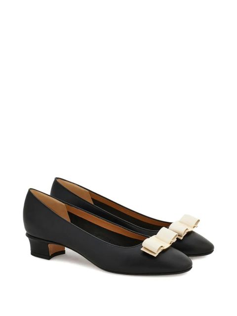Ferragamo 30mm Vara bow-detail block-heel pumps - Black
