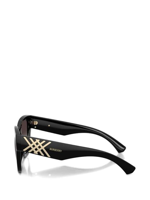 Burberry Eyewear cat-eye sunglasses - Black