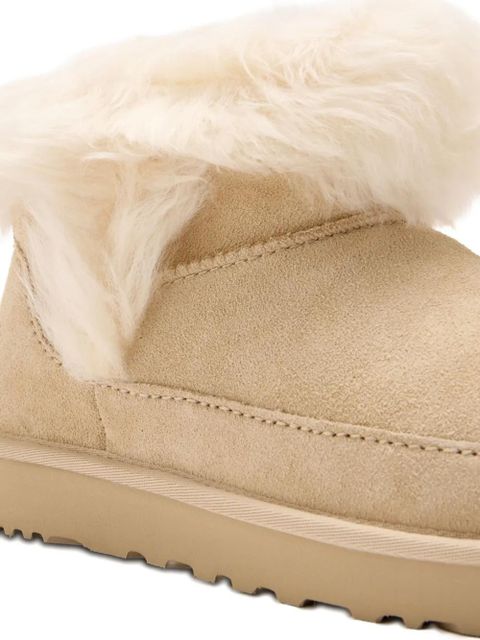 UGG Classic Ultra Mini Chalet suede boots - Neutrals - zdjęcie produktu nr 1