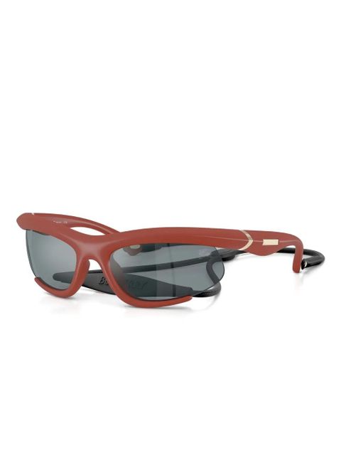 Burberry Eyewear biker-style frame sunglasses - Red