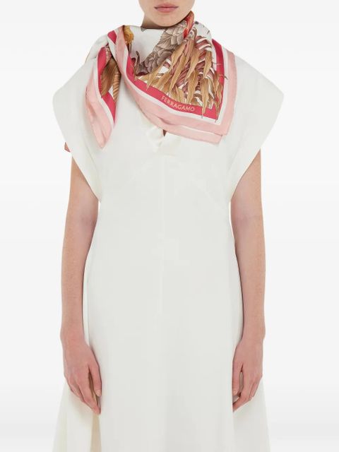 Ferragamo india-print silk scarf - Neutrals - zdjęcie produktu nr 1