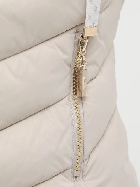 Gaudi bezrękawnik kolor beżowy zimowy 521BD35003