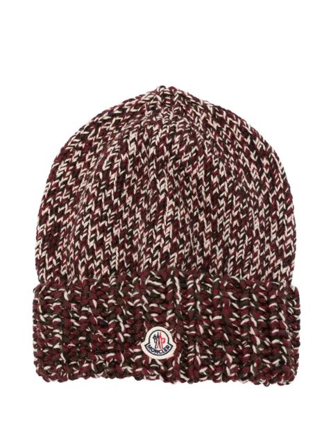 Moncler cable-knit logo-detail beanie - Red