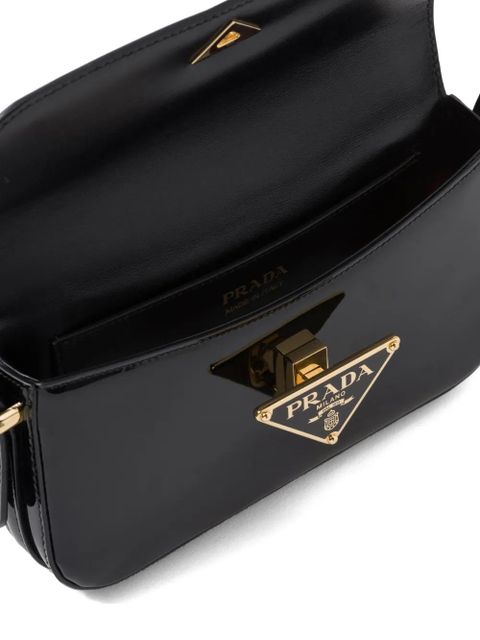 Prada logo-plaque leather shoulder bag - Black