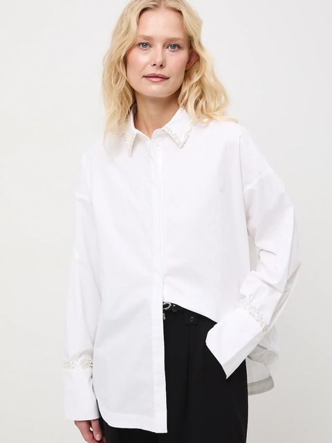 Medicine koszula damska kolor biały relaxed z kołnierzykiem klasycznym