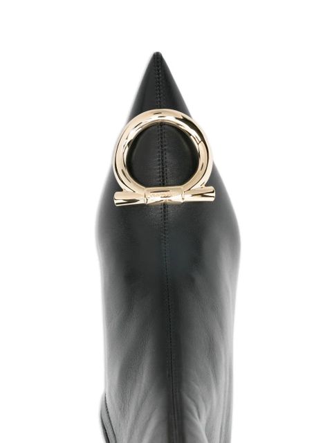 Ferragamo ganicini heeled boots - Black
