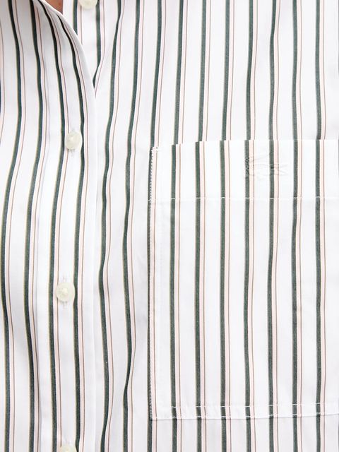 Lacoste koszula bawełniana damska kolor biały relaxed z kołnierzykiem klasycznym CF0215