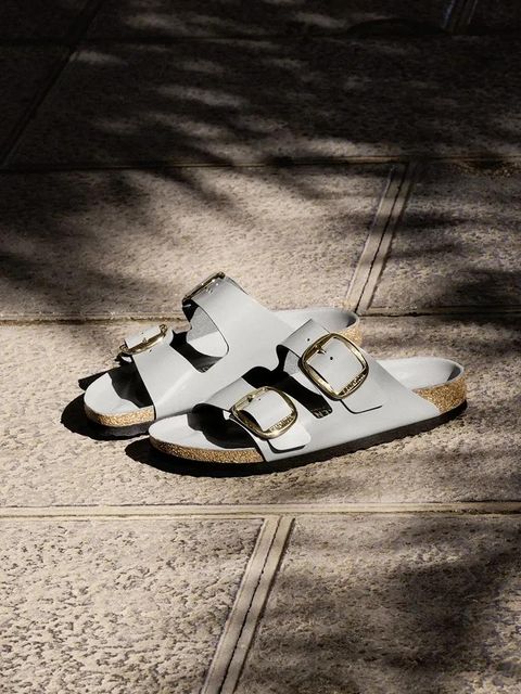 Birkenstock klapki skórzane Arizona Big Buckle damskie kolor szary 1029391