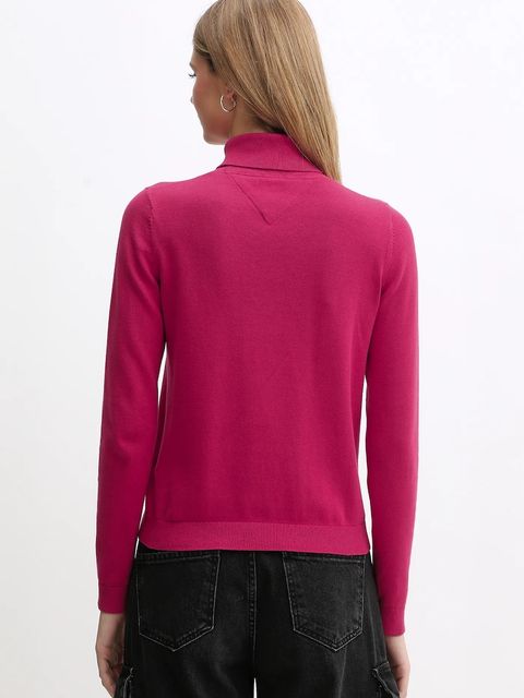 Tommy Jeans sweter bawełniany damski kolor różowy lekki z golfem DW0DW21672