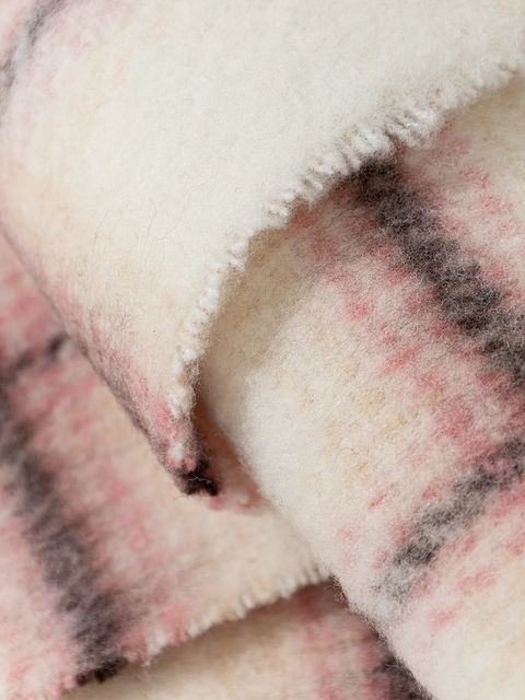 Tommy Jeans szalik z dodatkiem wełny damski kolor różowy wzorzysty AW0AW17904 - zdjęcie produktu nr 2