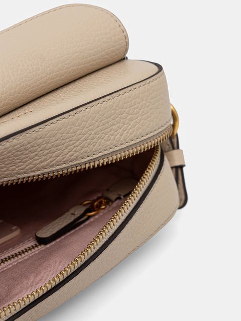 Coccinelle torebka skórzana kolor beżowy E1 MF6 15 02 01