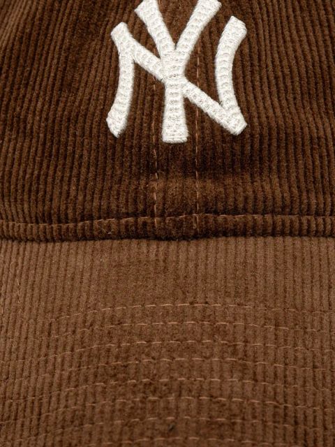 New Era czapka z daszkiem kolor brązowy gładka 60595319