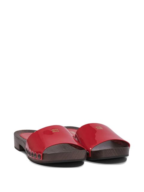 Miu Miu patent-leather studded sandals - Red