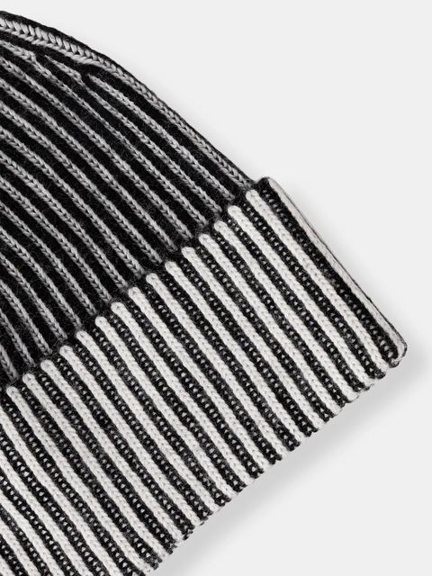 Sisley czapka z domieszką wełny kolor czarny 132HLA00J