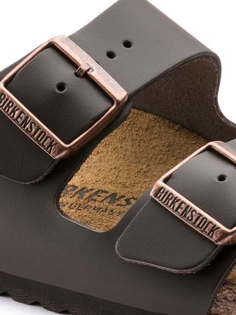 Birkenstock klapki skórzane Arizona damskie kolor brązowy 51103