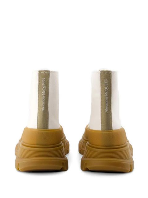 Alexander McQueen tread ankle boots - Neutrals