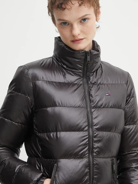 Tommy Jeans kurtka puchowa kolor czarny zimowa DW0DW21618