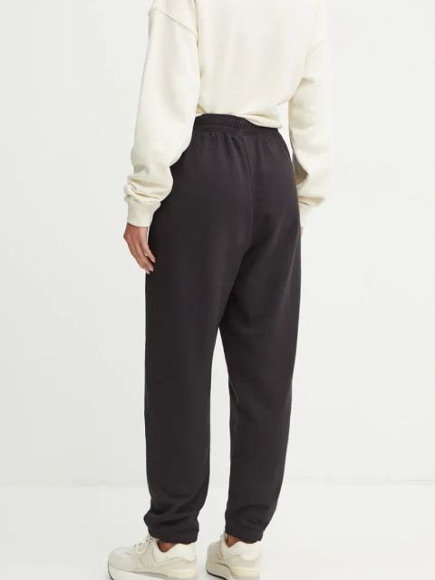 Reebok Classic spodnie dresowe bawełniane kolor czarny z aplikacją 100205172