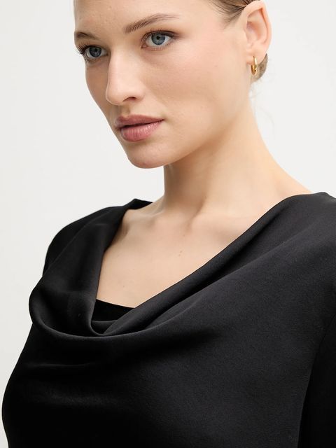 Joseph Ribkoff bluzka damska kolor czarny z aplikacją 254020