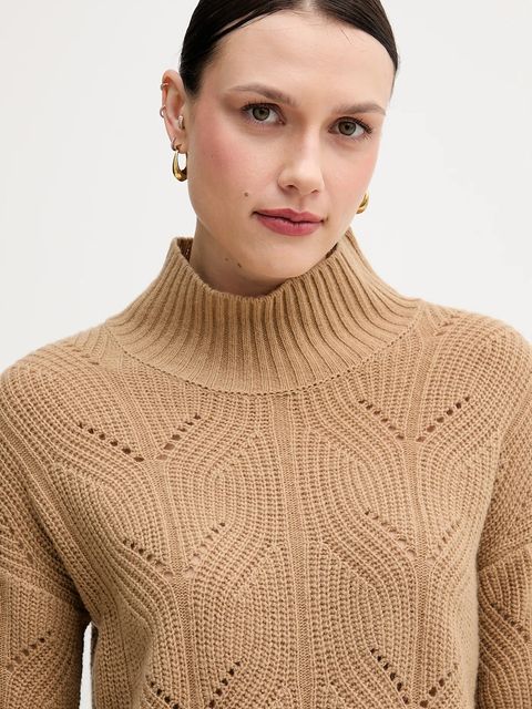 United Colors of Benetton sweter z dodatkiem wełny damski kolor beżowy lekki z półgolfem 1FDFD10F2